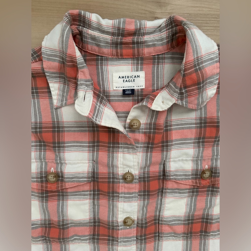 AE Plaid Button-Up Cotton Shirt Khaki & Coral Size Small - Picture 11 of 11